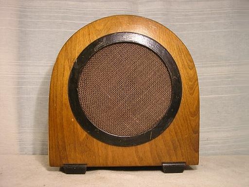 Unknown radio-loudspeaker